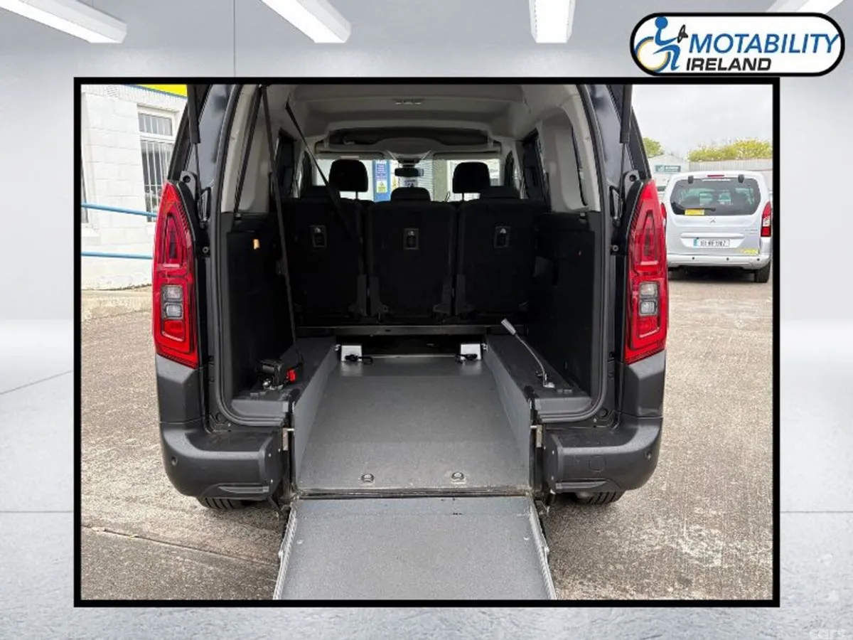 Citroen Berlingo MPV, Diesel, 2024, Black