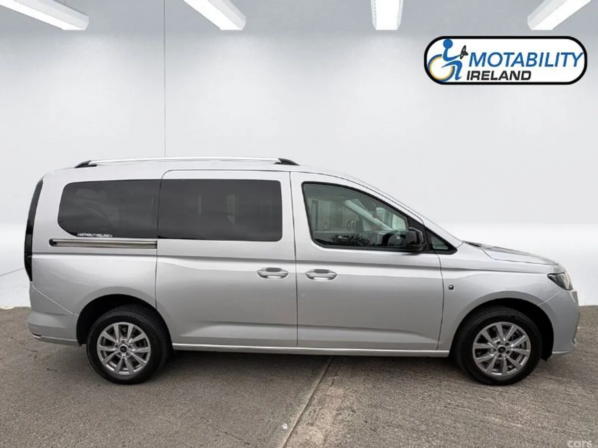 Ford Transit Connect MPV, Diesel, 2024, Silver