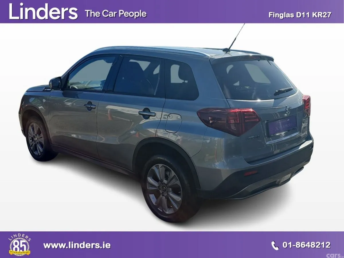 Suzuki Vitara SUV, Petrol Hybrid, 2023, Grey