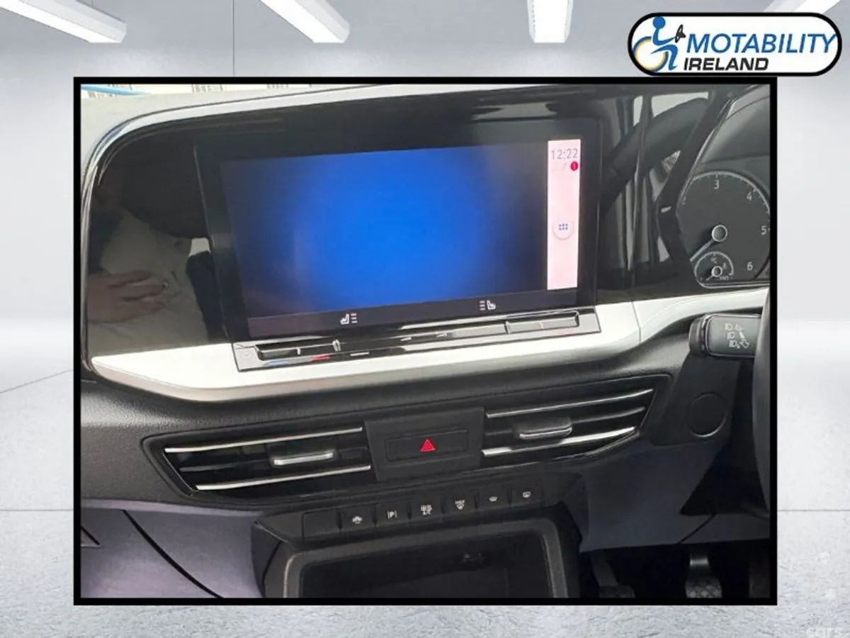 Ford Transit Connect MPV, Diesel, 2024, Silver