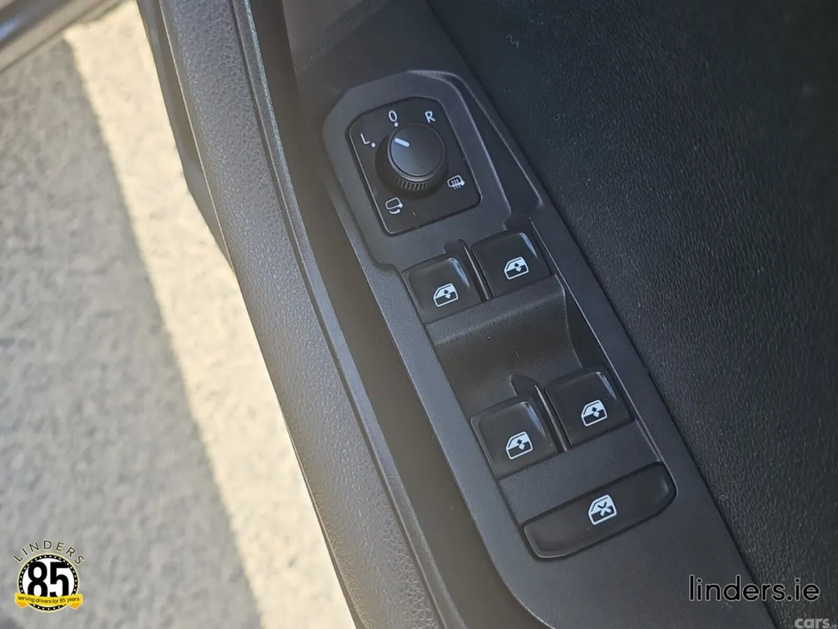 Skoda Karoq Estate, Diesel, 2023, Black