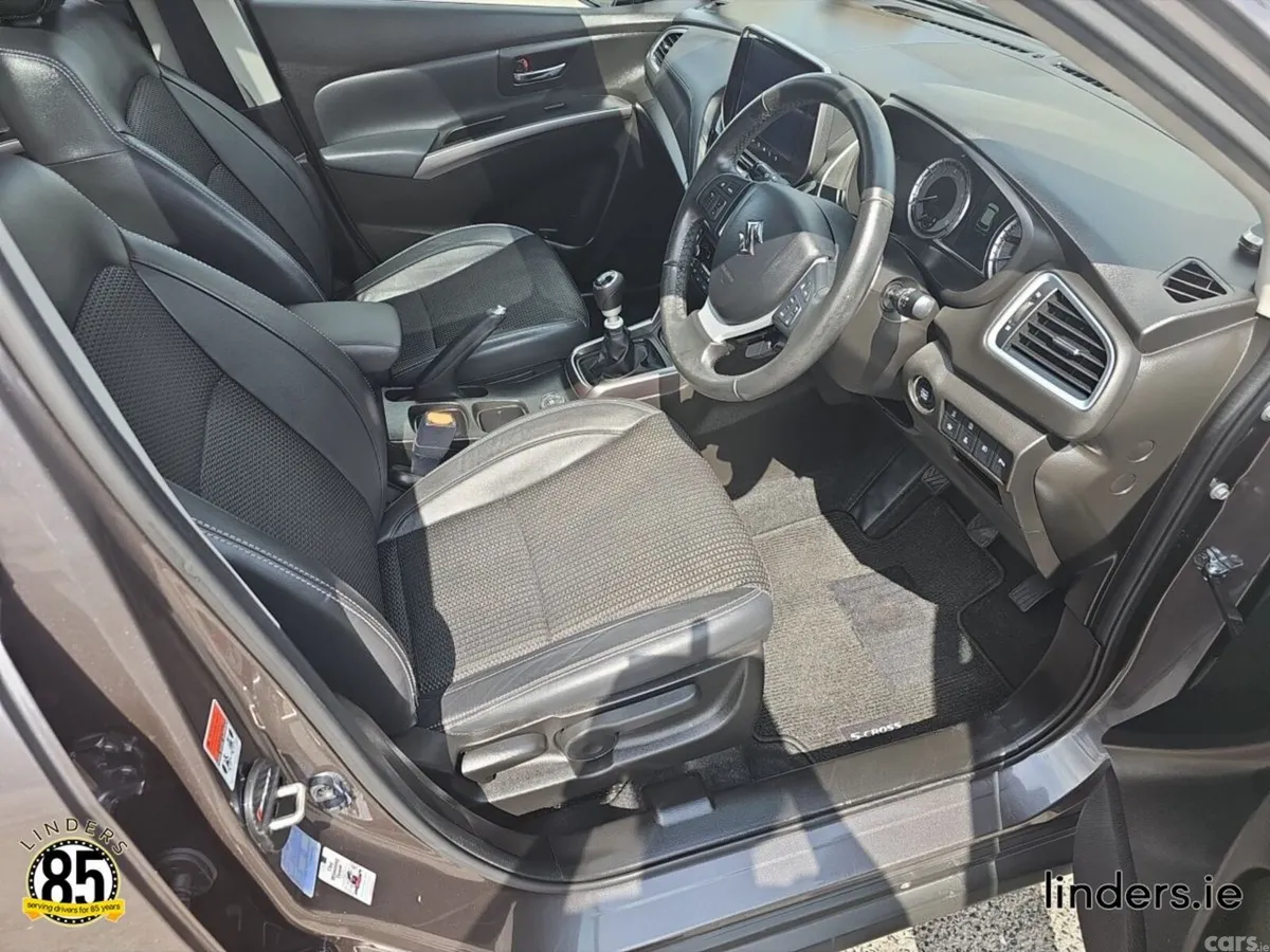 Suzuki SX4 S-Cross Hatchback, Petrol, 2023, Grey
