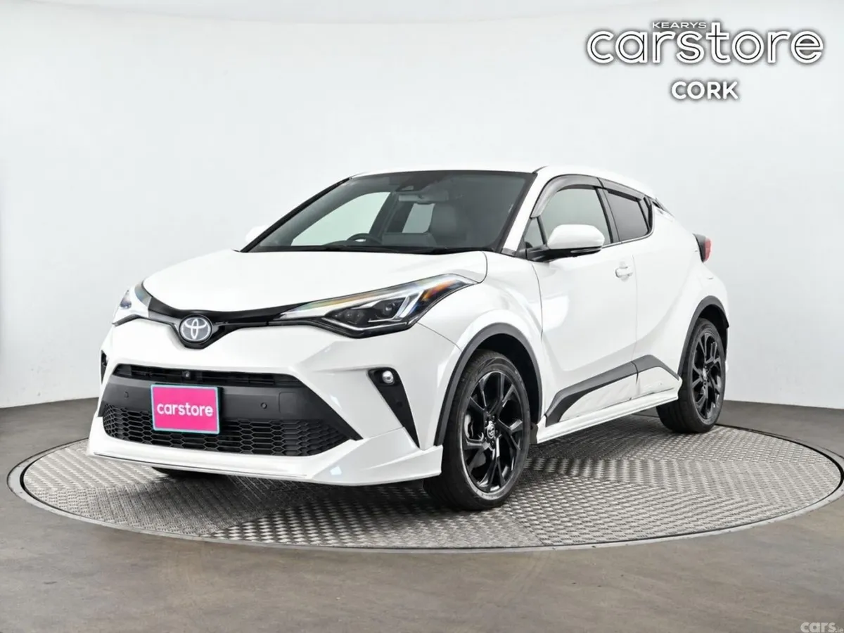Toyota C-HR SUV, Petrol Hybrid, 2019, White