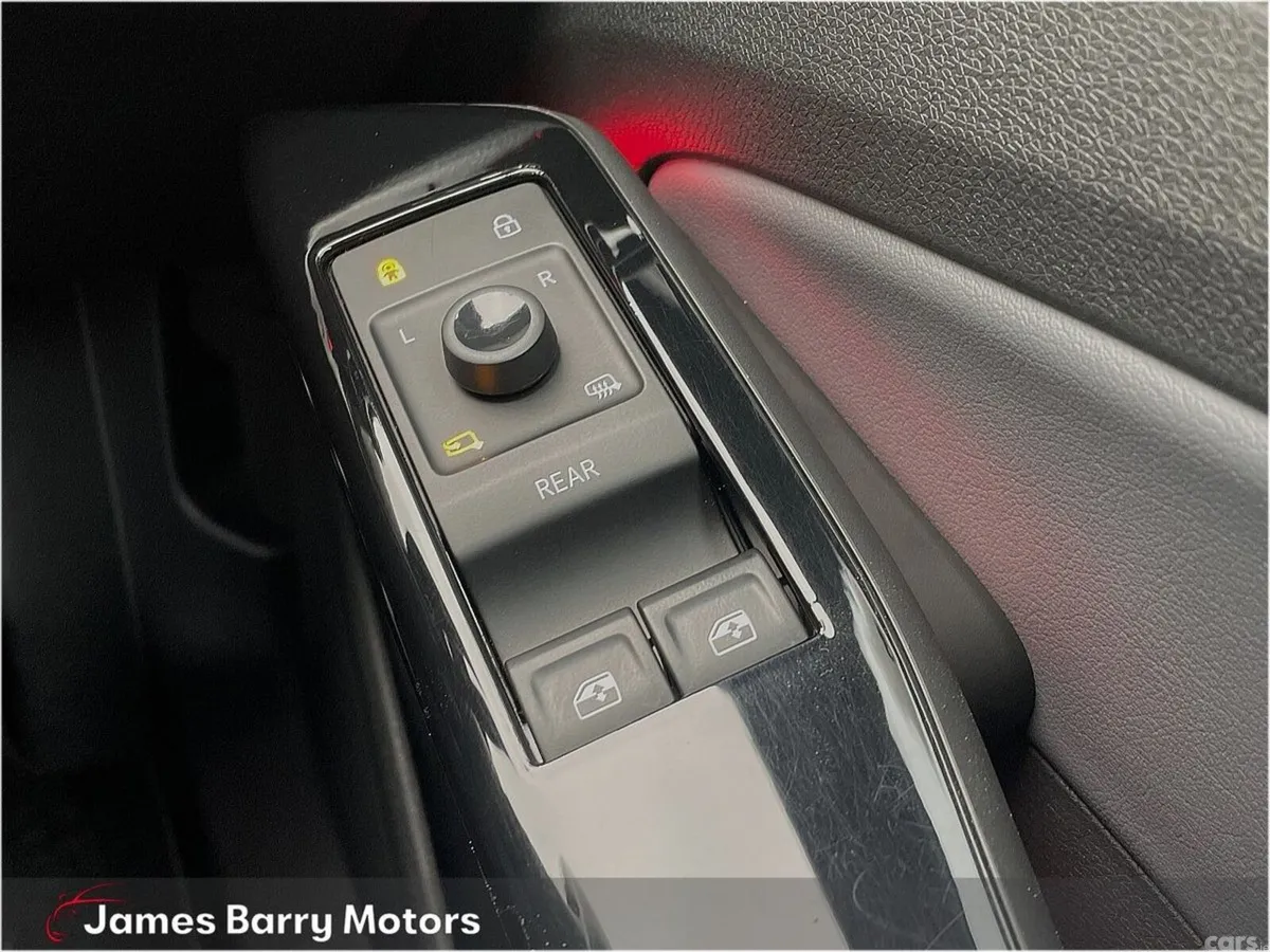Volkswagen ID.4 SUV, Electric, 2023, Black