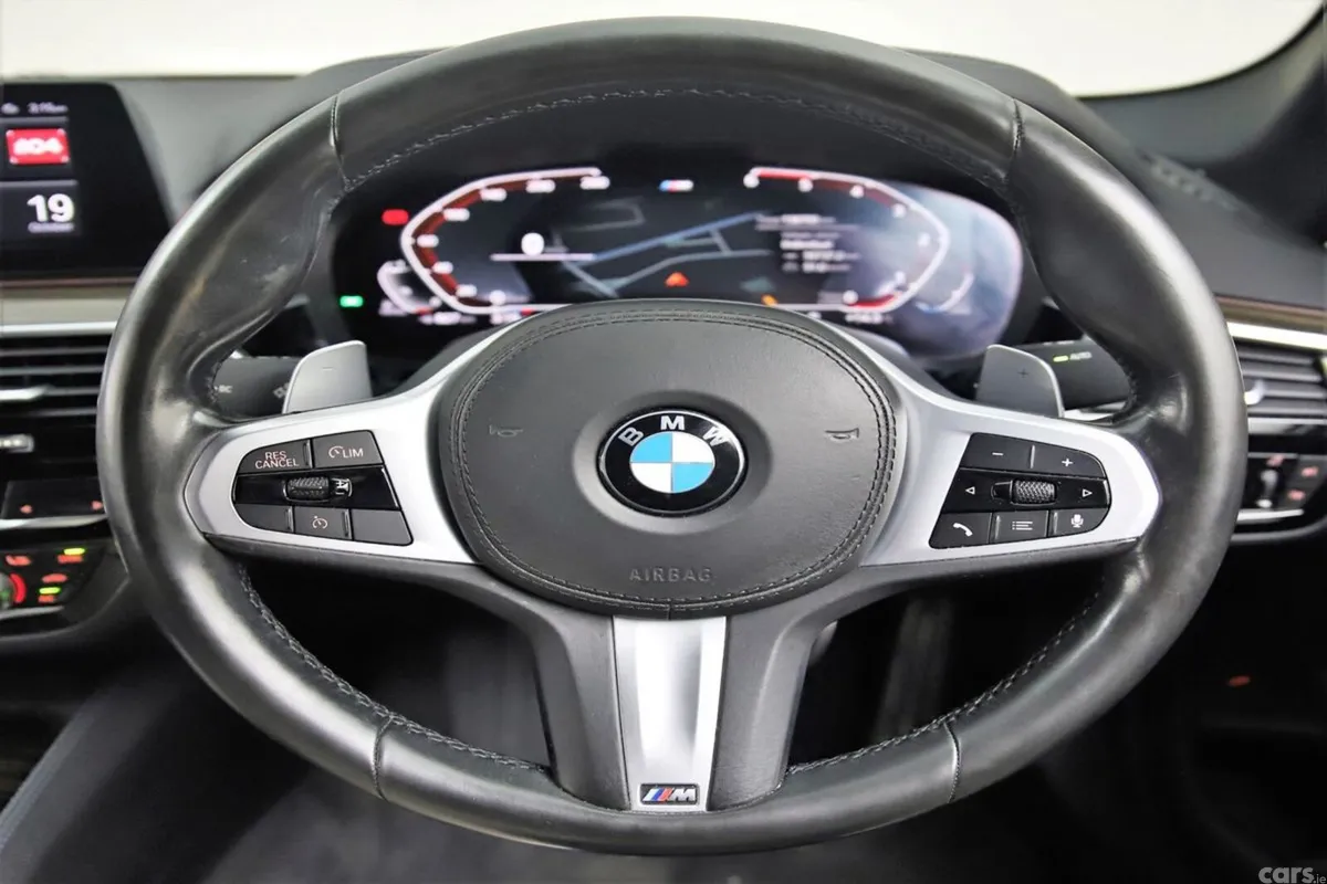 BMW 5-Series Saloon, Diesel, 2020, Blue