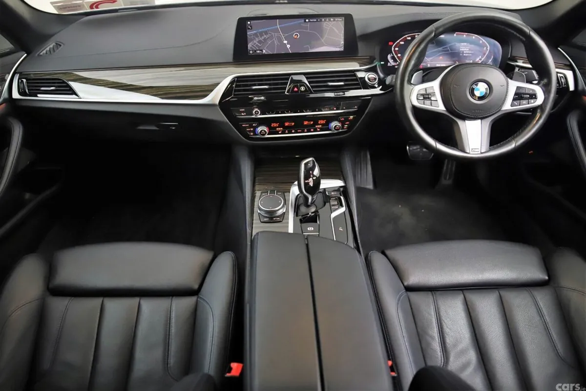 BMW 5-Series Saloon, Diesel, 2020, Blue