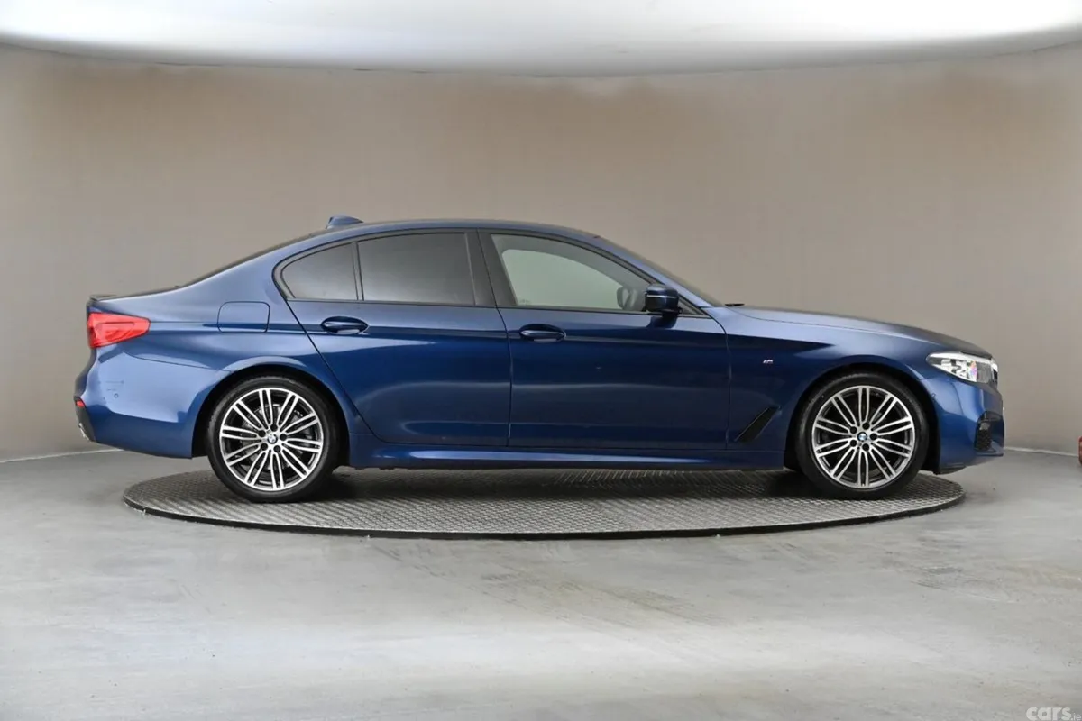 BMW 5-Series Saloon, Diesel, 2020, Blue