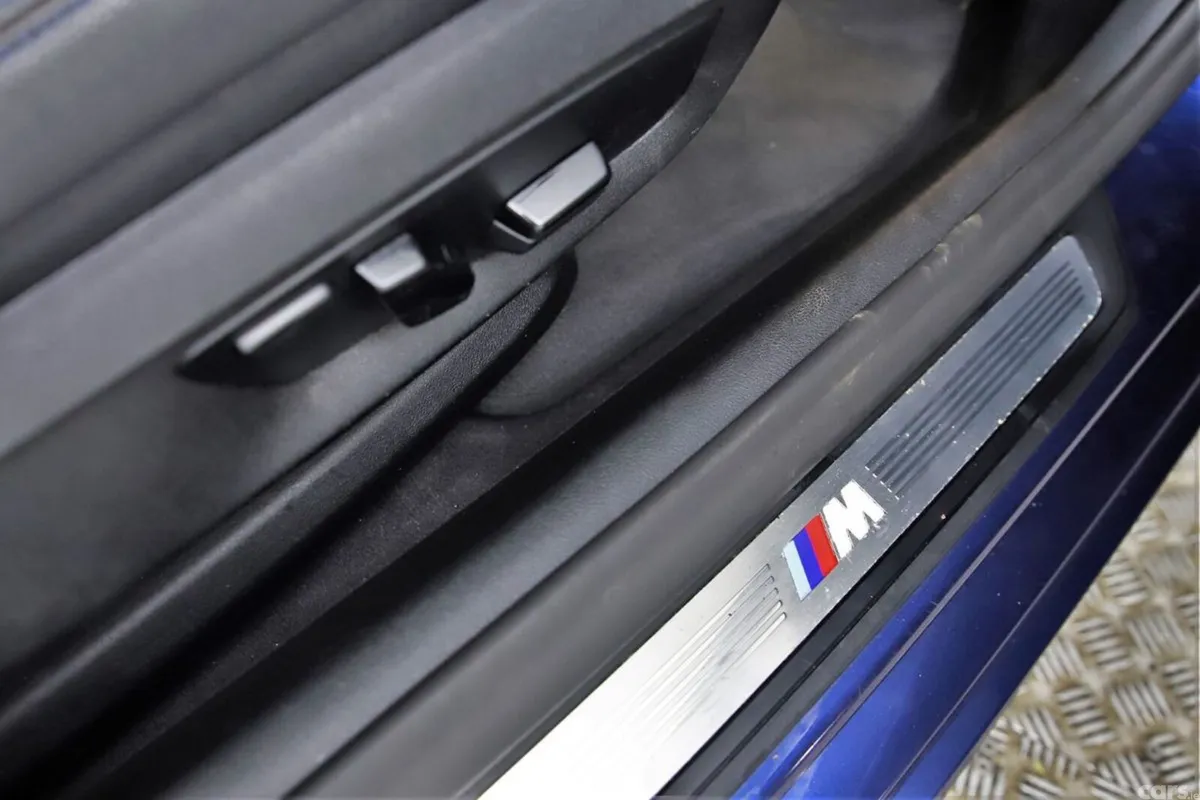 BMW 5-Series Saloon, Diesel, 2020, Blue