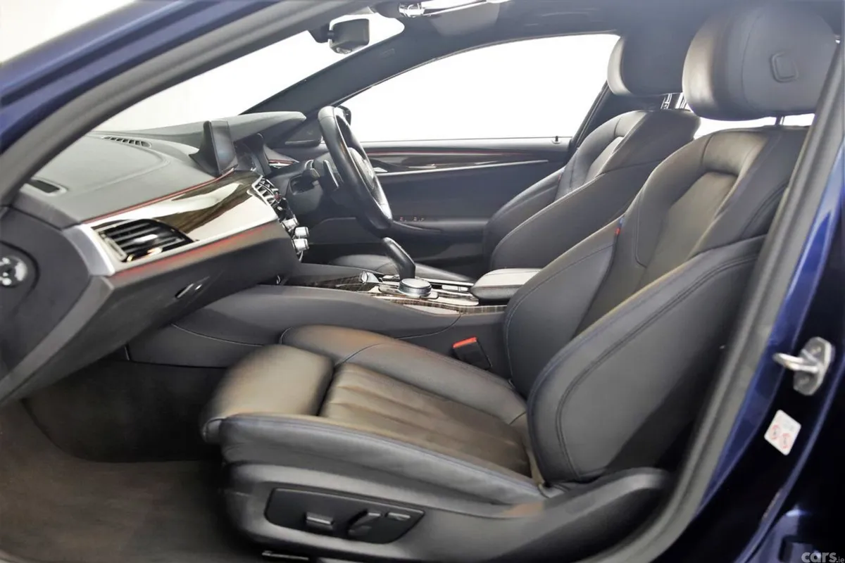 BMW 5-Series Saloon, Diesel, 2020, Blue