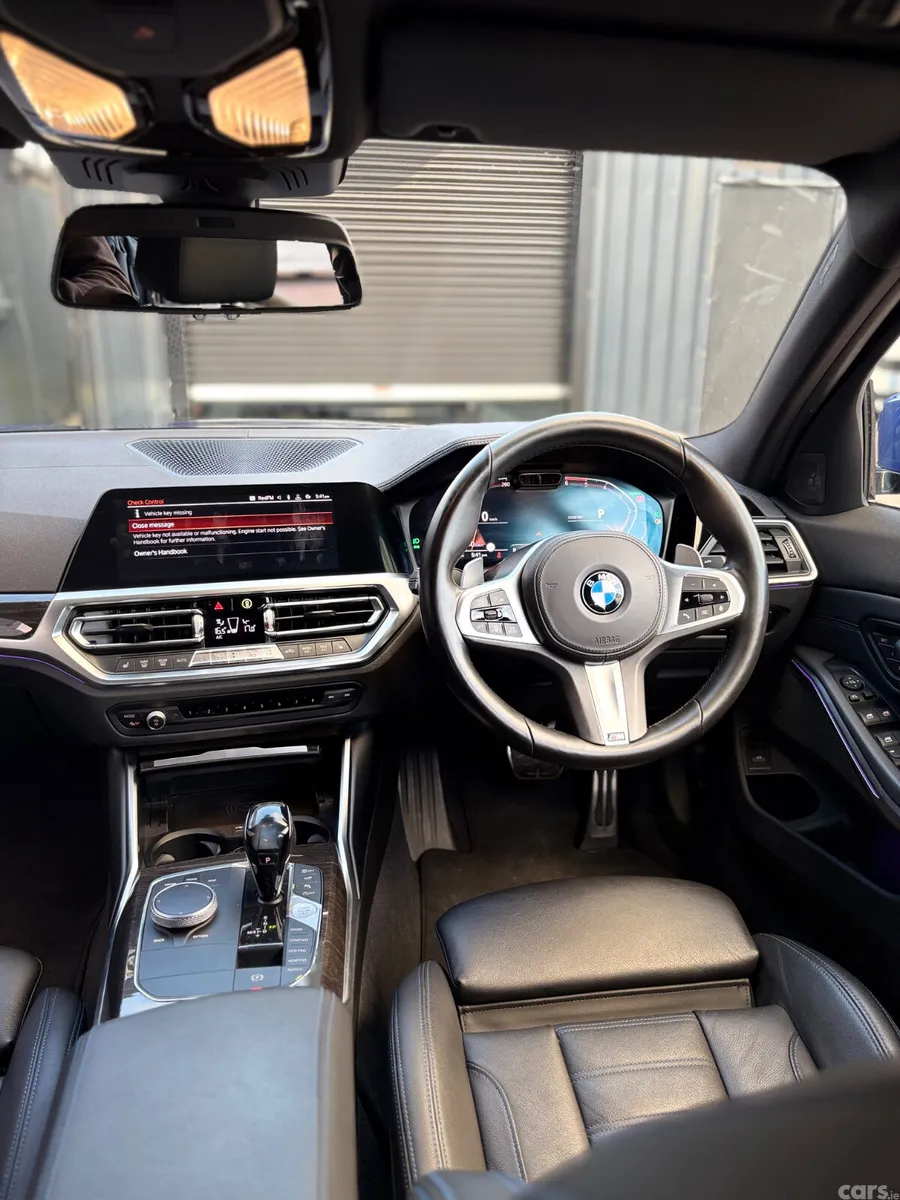BMW 3-Series Saloon, Diesel, 2019, Blue