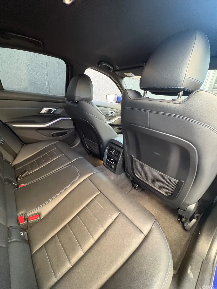 BMW 3-Series Saloon, Diesel, 2019, Blue