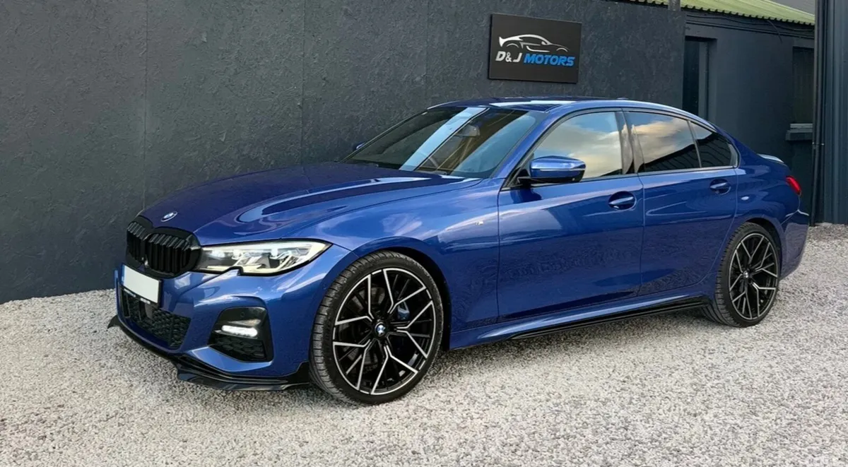 BMW 3-Series Saloon, Diesel, 2019, Blue