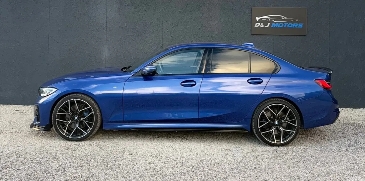 BMW 3-Series Saloon, Diesel, 2019, Blue
