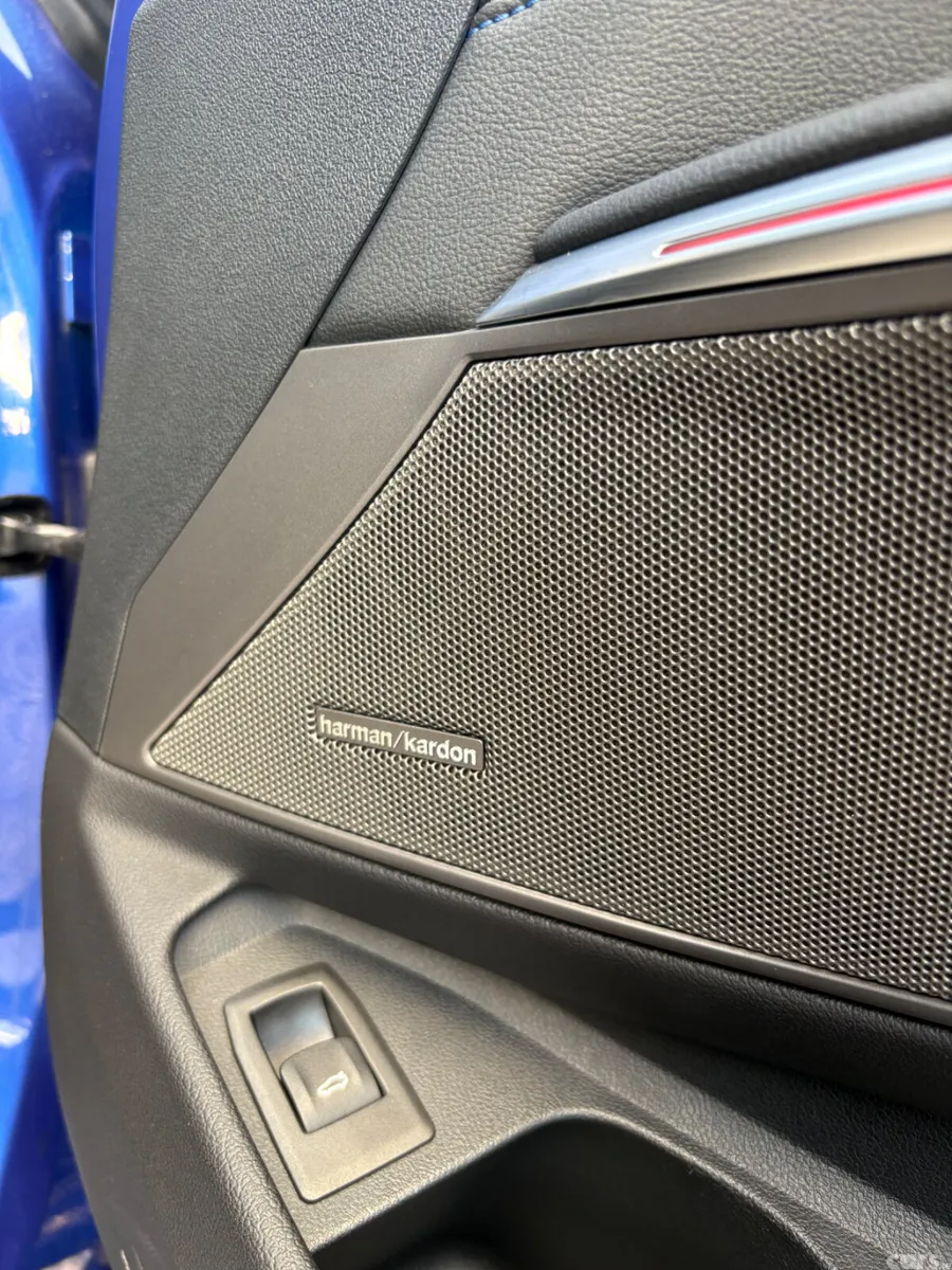 BMW 3-Series Saloon, Diesel, 2019, Blue