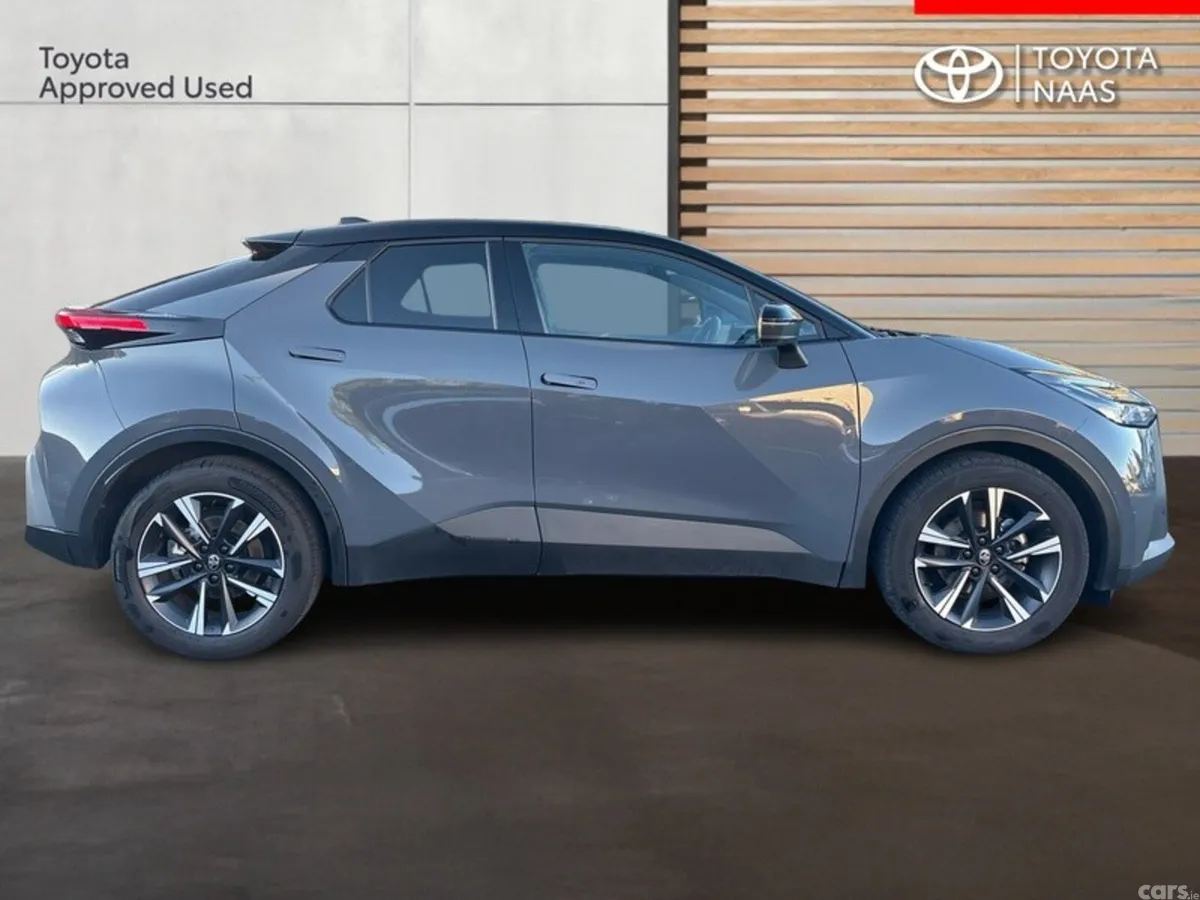 Toyota C-HR SUV, Petrol Hybrid, 2026, Grey