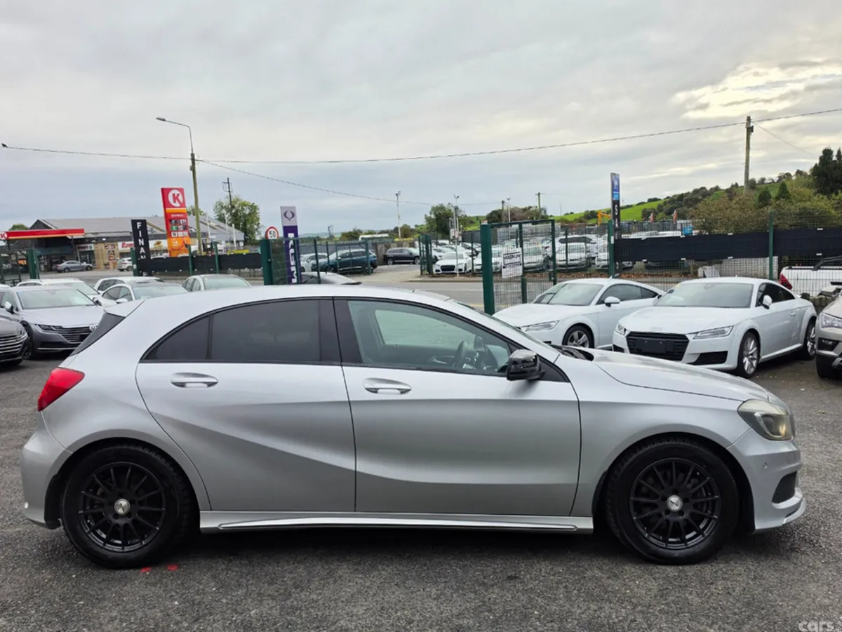 Mercedes-Benz A-Class Hatchback, Petrol, 2013, Silver