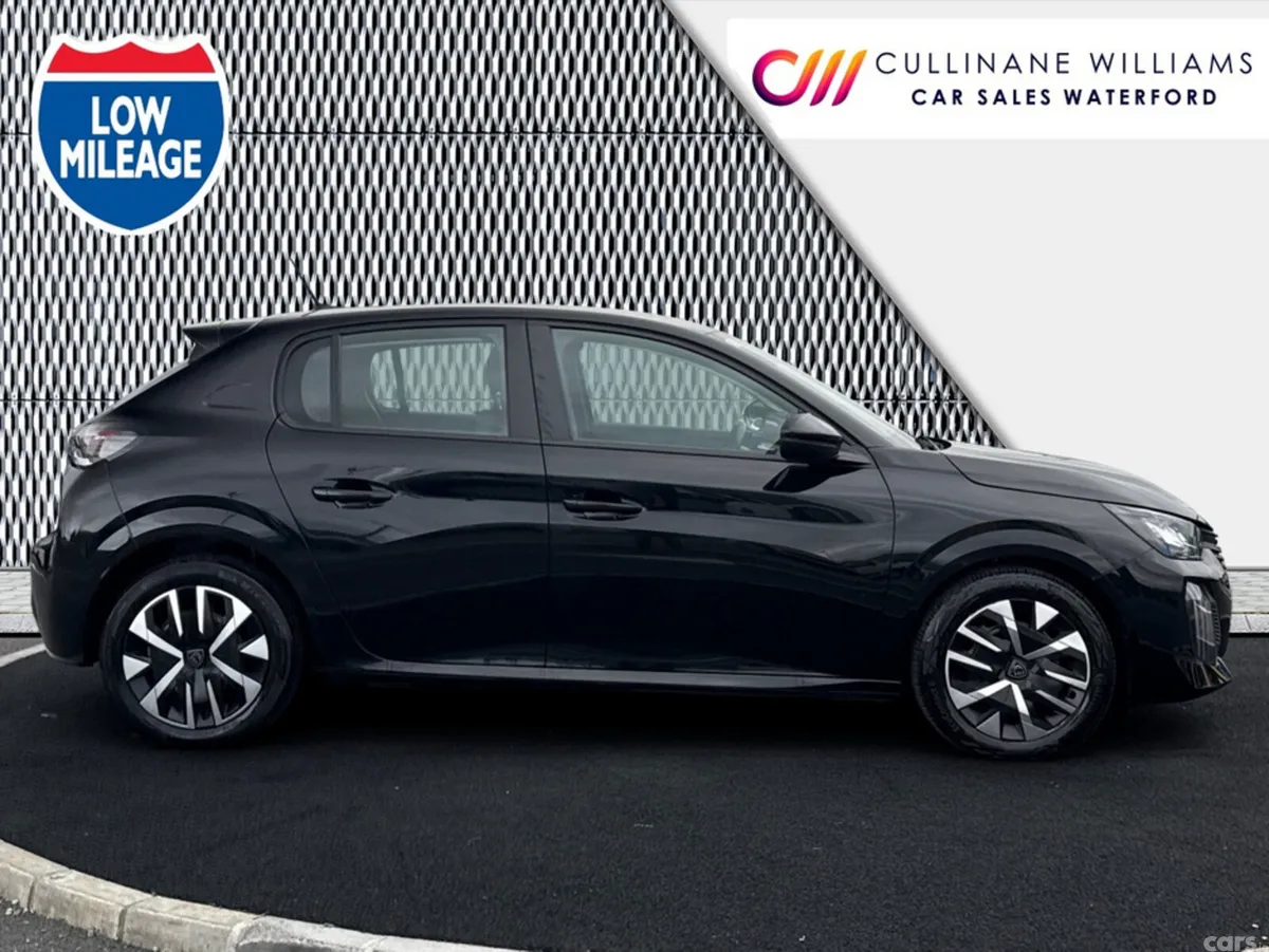 Peugeot 208 Hatchback, Petrol, 2024, Black