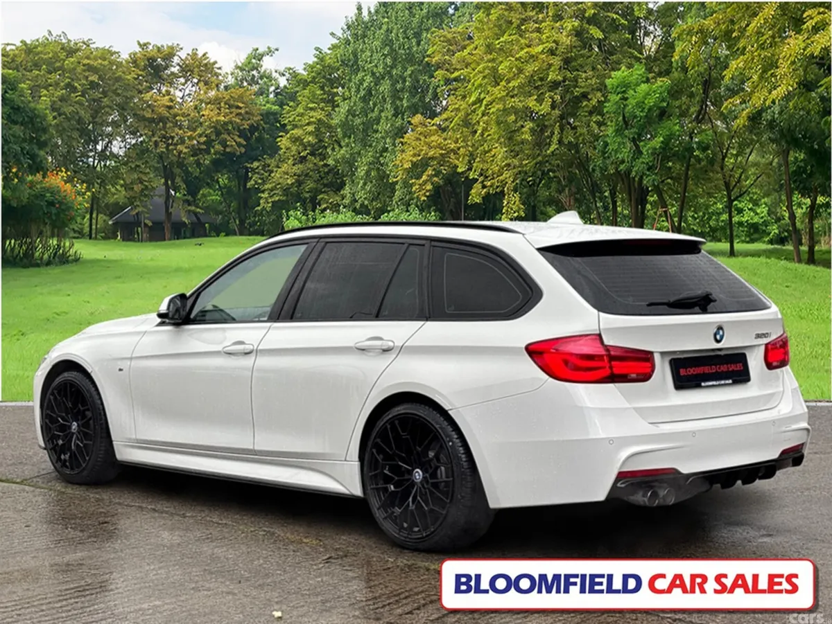 BMW 3-Series Estate, Petrol, 2017, White