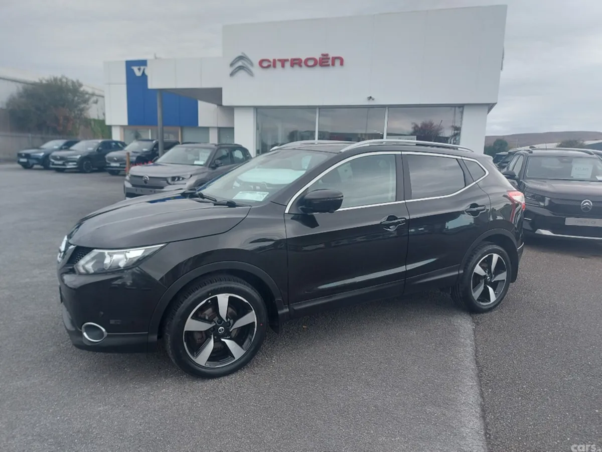 Nissan Qashqai MPV, Diesel, 2017, Black
