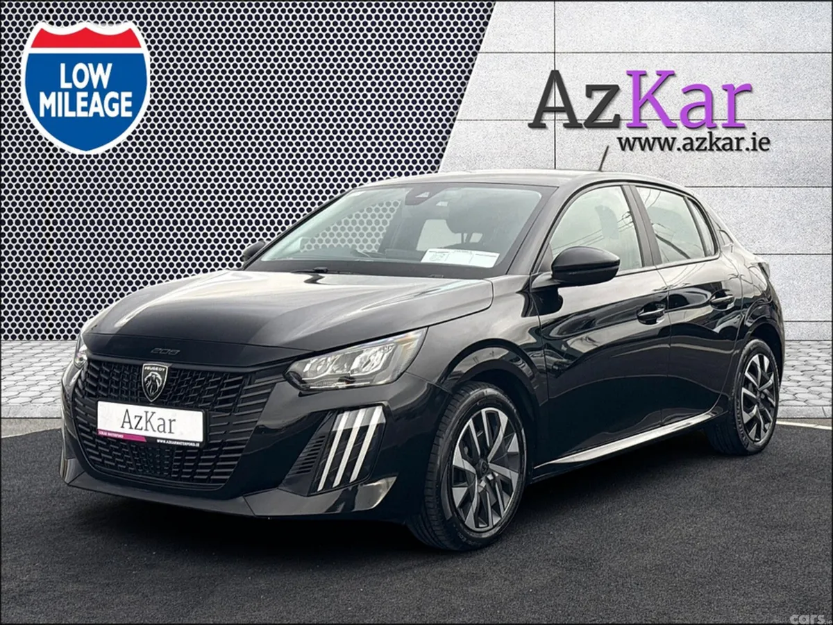 Peugeot 208 Hatchback, Petrol, 2024, Black