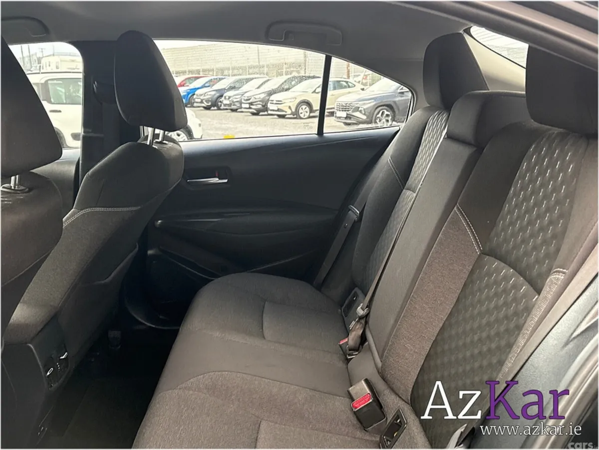 Toyota Corolla Saloon, Petrol Hybrid, 2023, Black
