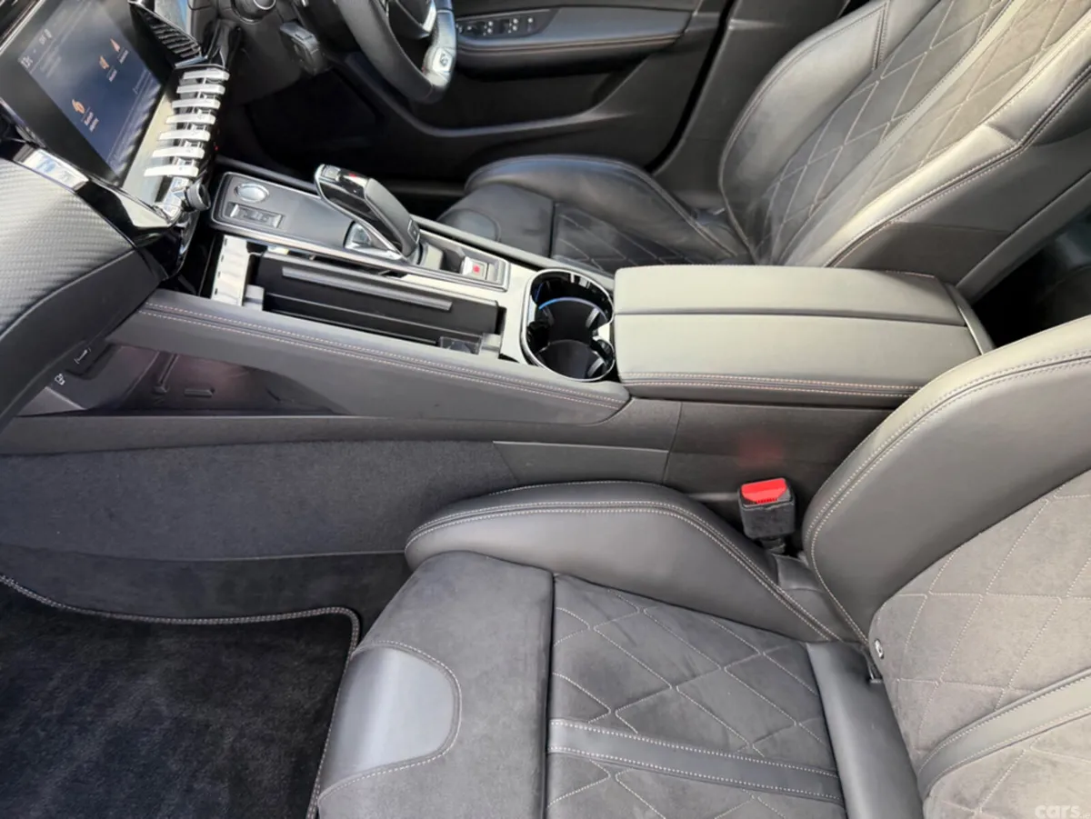 Peugeot 508 Saloon, Diesel, 2019, Red