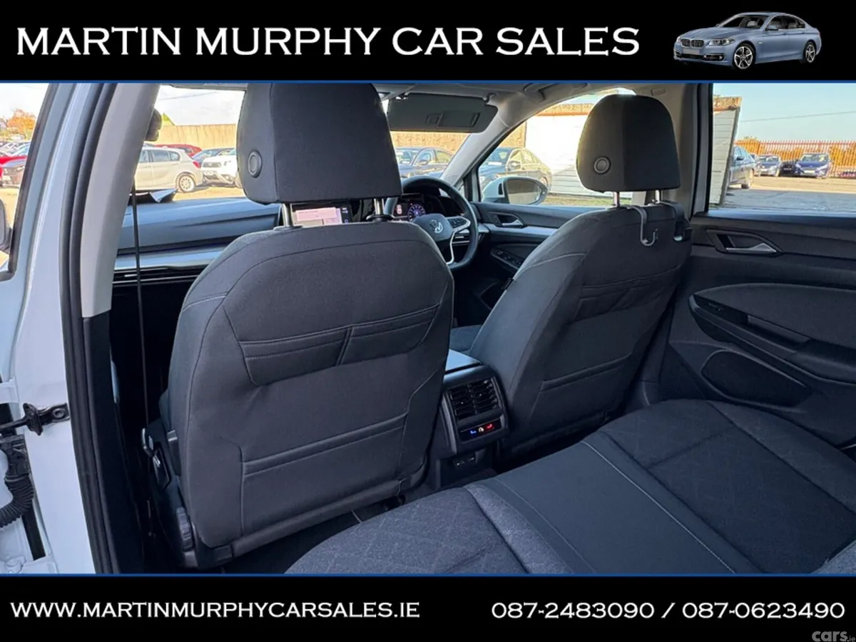 Volkswagen Golf Hatchback, Diesel, 2024, White