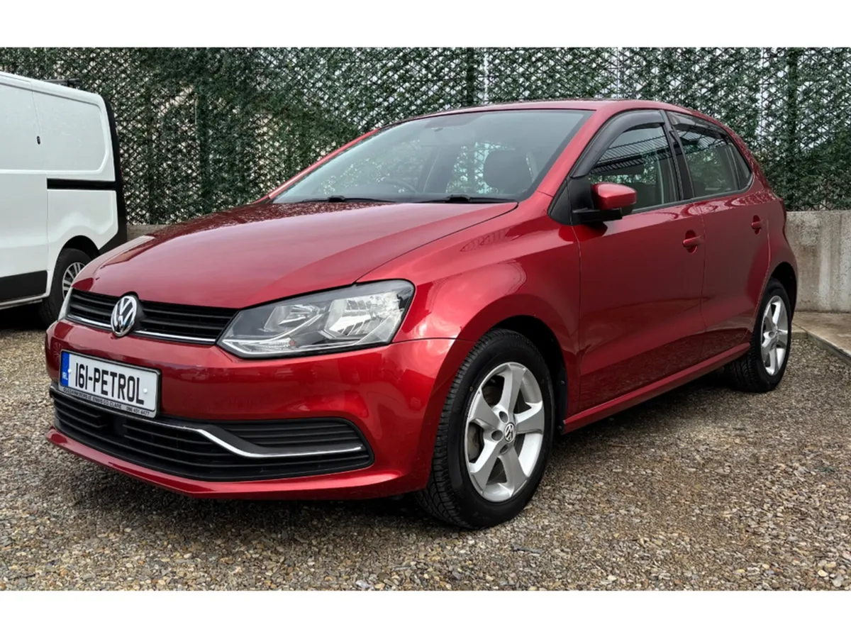 Volkswagen Polo Hatchback, Petrol, 2016, Red