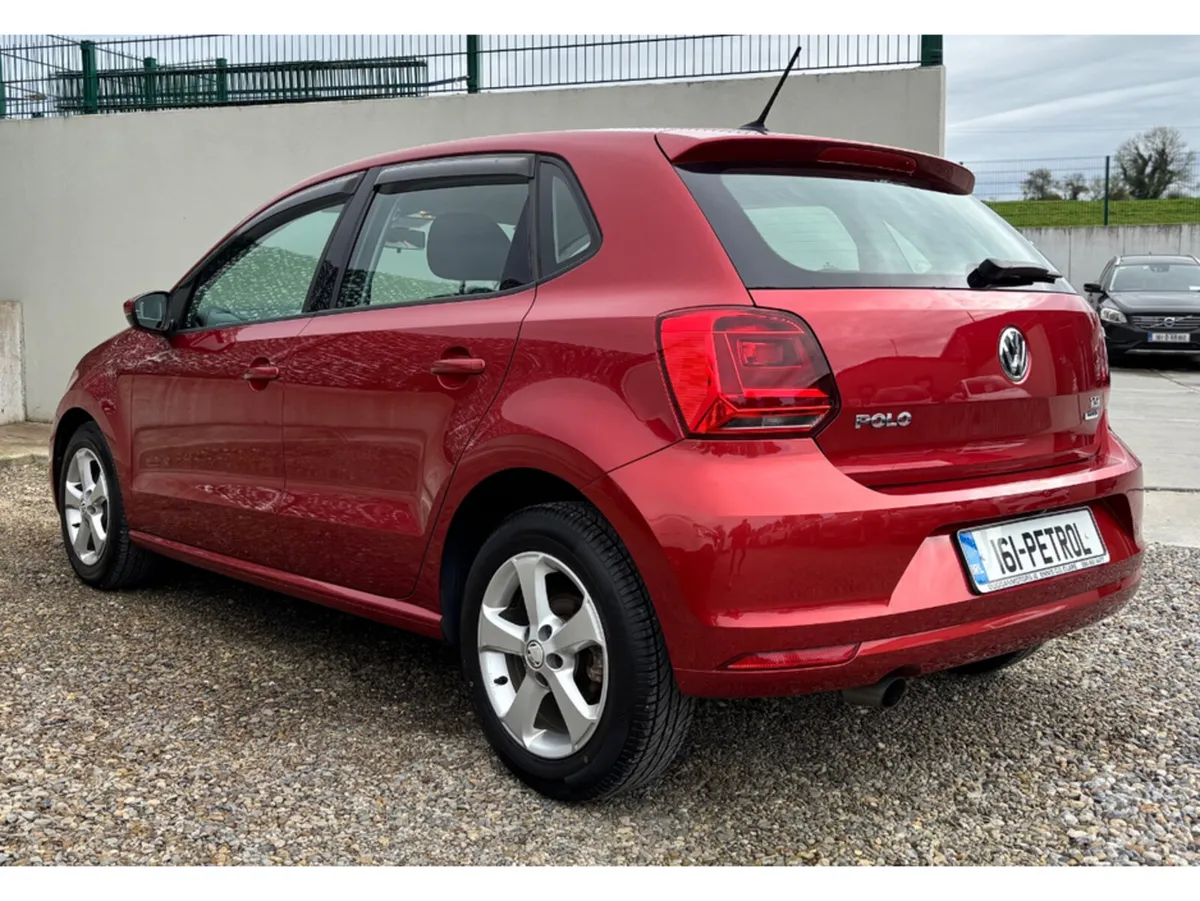 Volkswagen Polo Hatchback, Petrol, 2016, Red