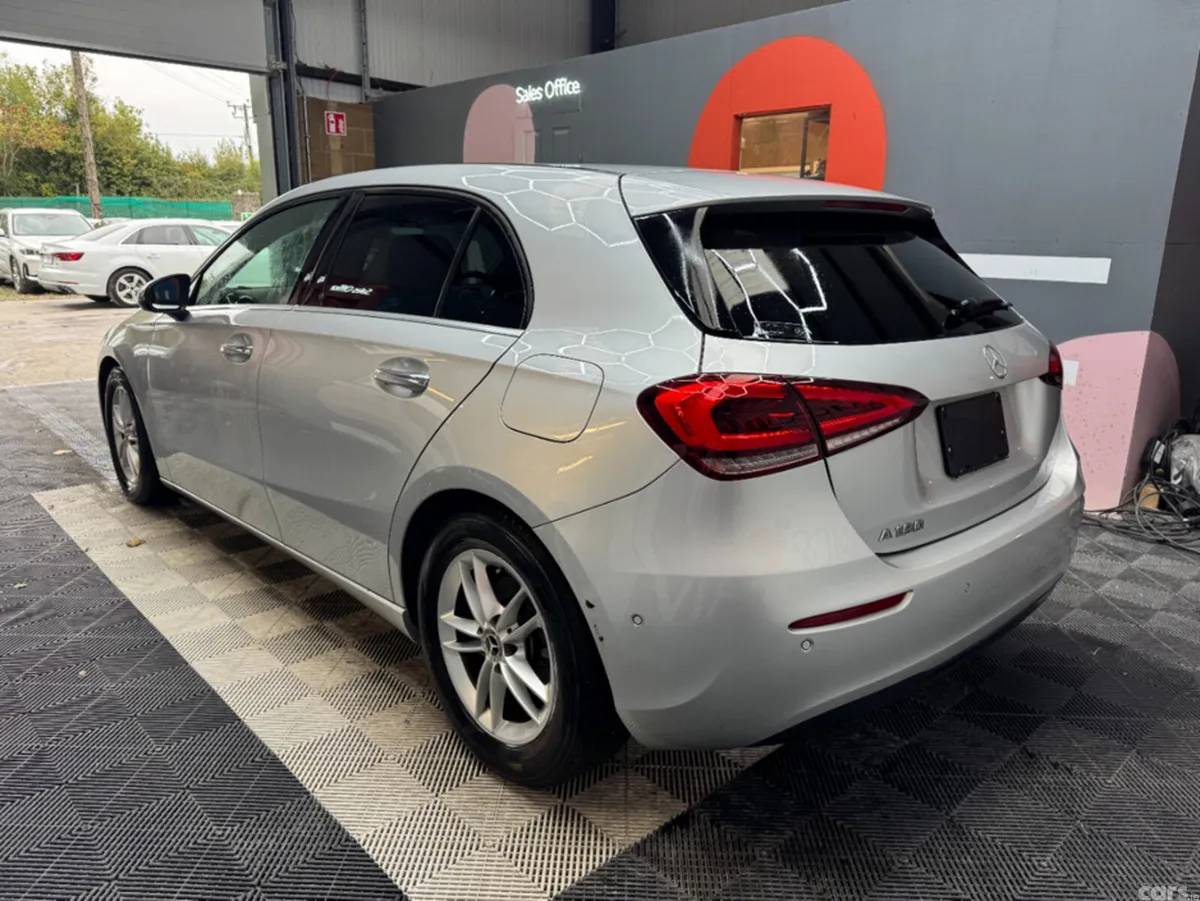 Mercedes-Benz A-Class Hatchback, Petrol, 2018, Silver