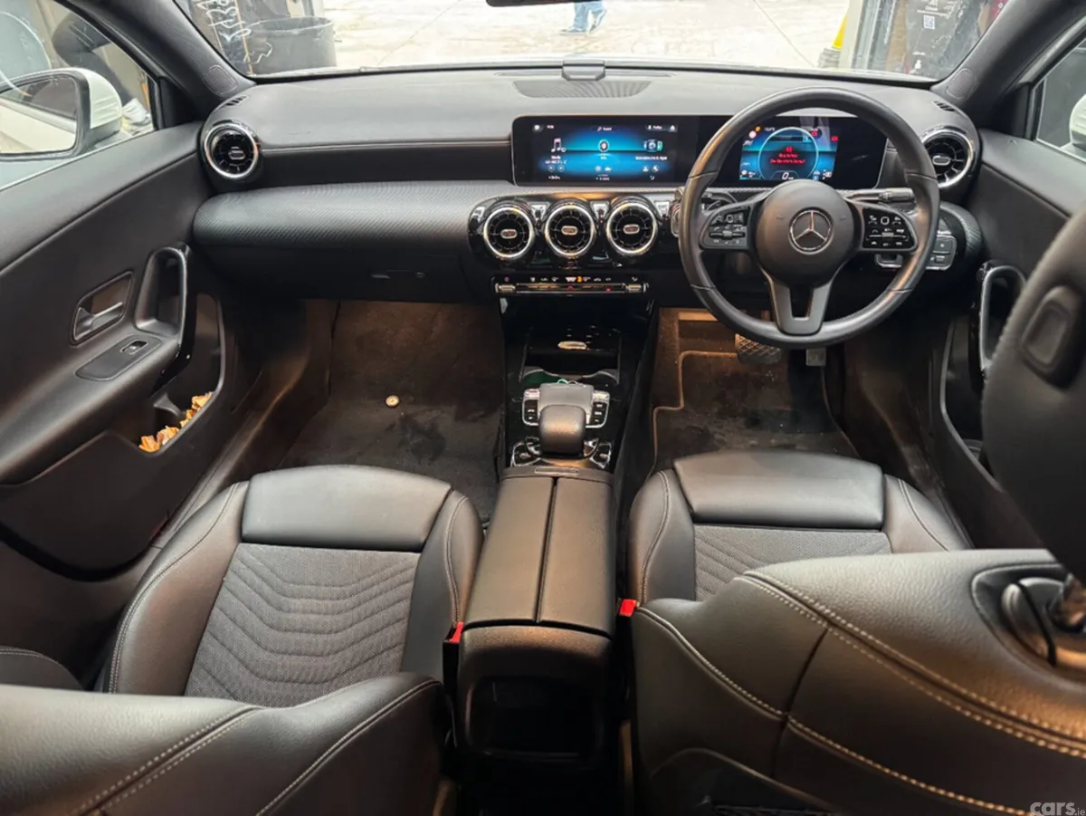 Mercedes-Benz A-Class Hatchback, Petrol, 2019, White