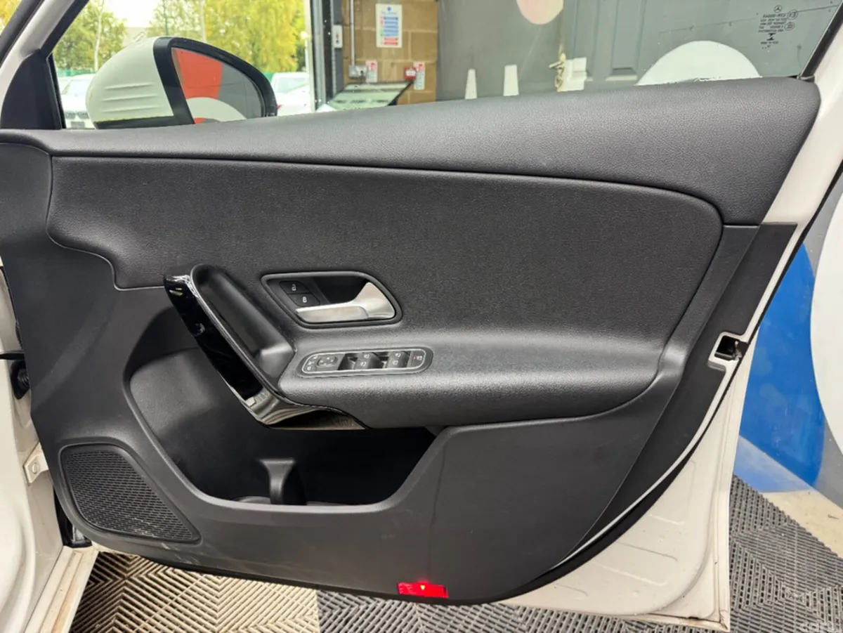 Mercedes-Benz A-Class Hatchback, Petrol, 2019, White
