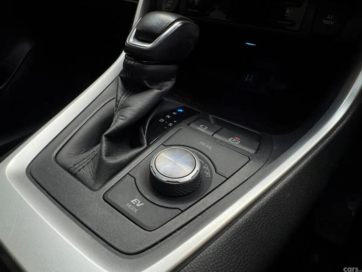 Toyota RAV4 SUV, Petrol Hybrid, 2023, Black