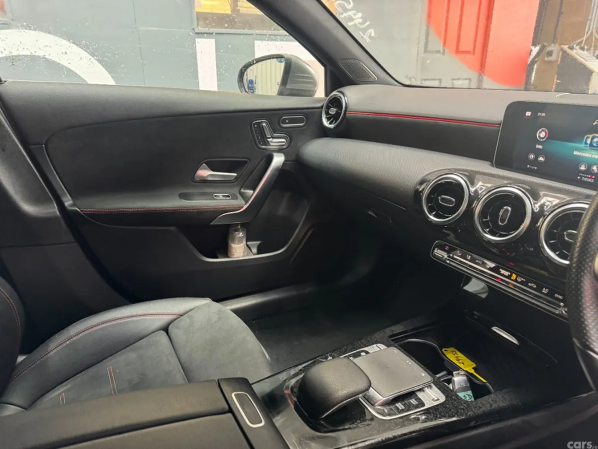 Mercedes-Benz A-Class Hatchback, Diesel, 2019, Grey