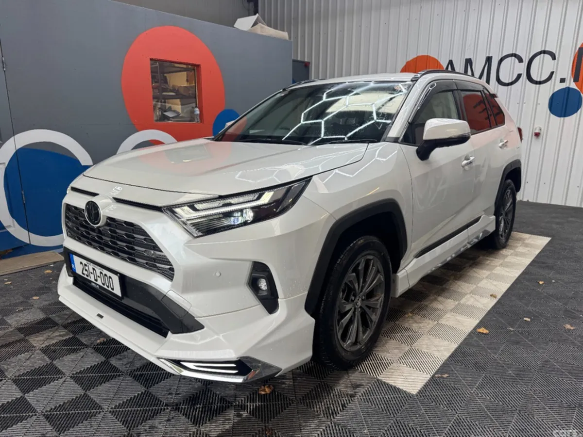 Toyota RAV4 SUV, Petrol Hybrid, 2025, White