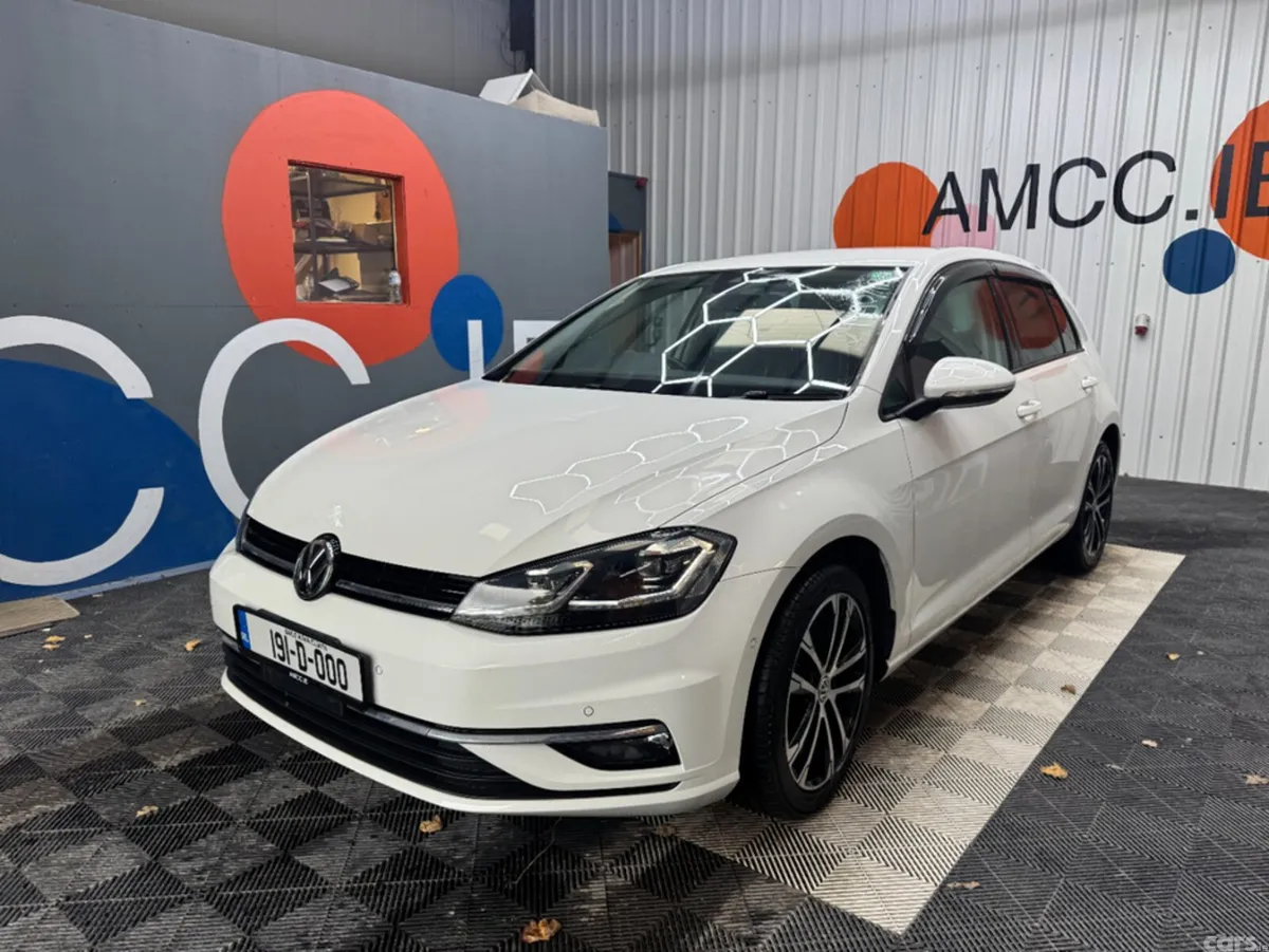 Volkswagen Golf Hatchback, Diesel, 2019, White
