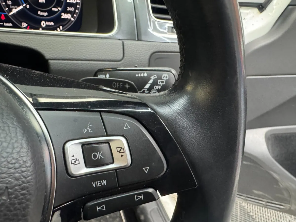 Volkswagen Golf Hatchback, Diesel, 2019, White