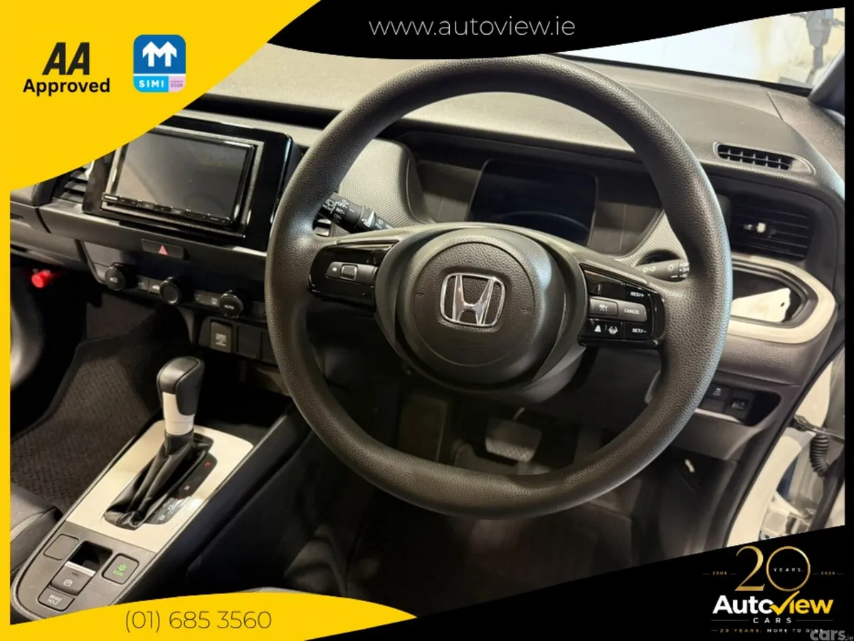 Honda Fit Hatchback, Petrol, 2023, White