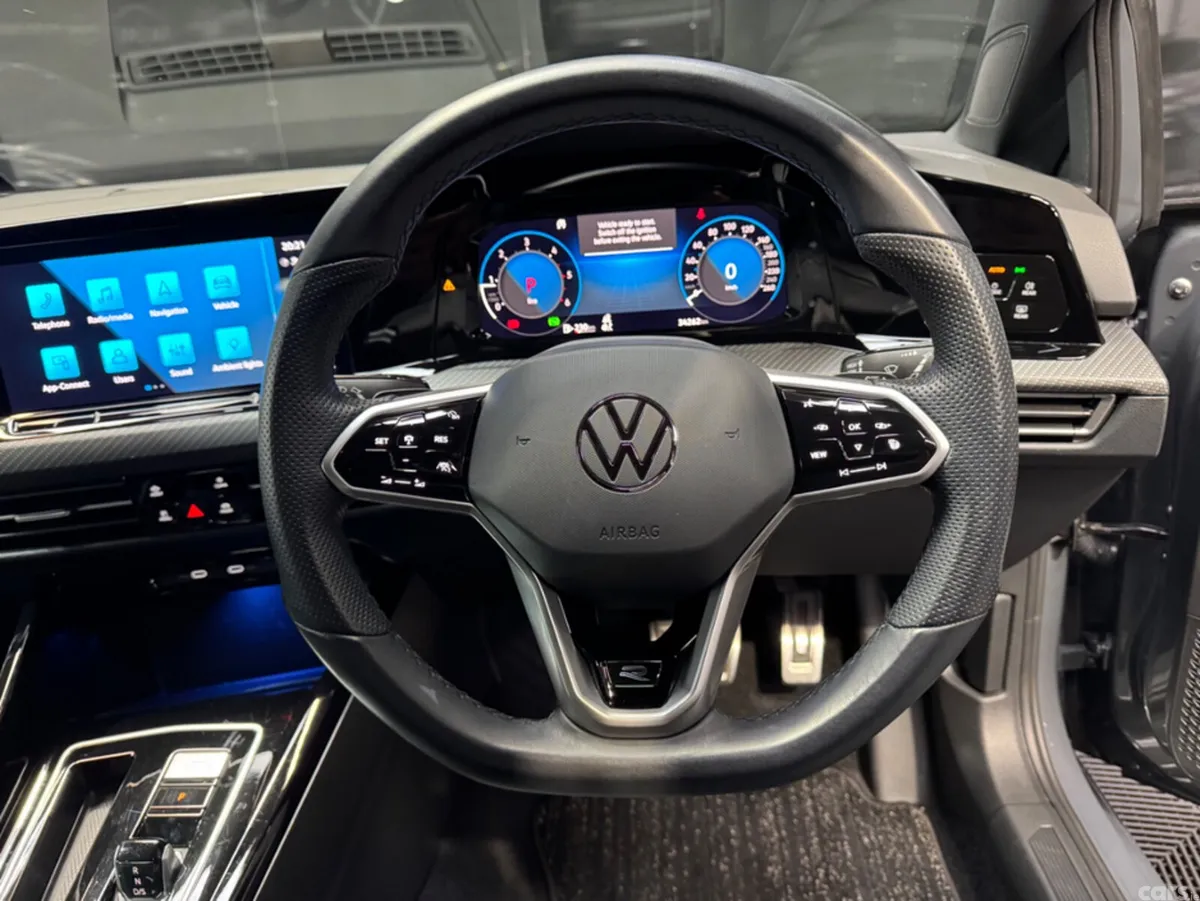 Volkswagen Golf Hatchback, Diesel, 2023, Grey