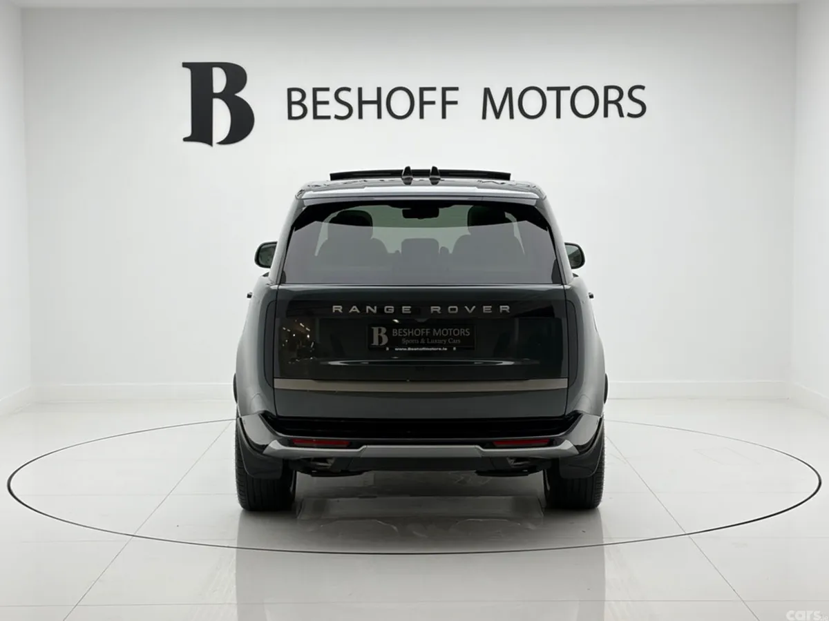 Land Rover Range Rover Estate, Petrol Plug-in Hybrid, 2026, Green