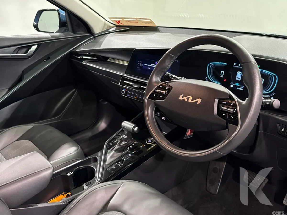 Kia Niro Estate, Petrol Hybrid, 2024, Blue