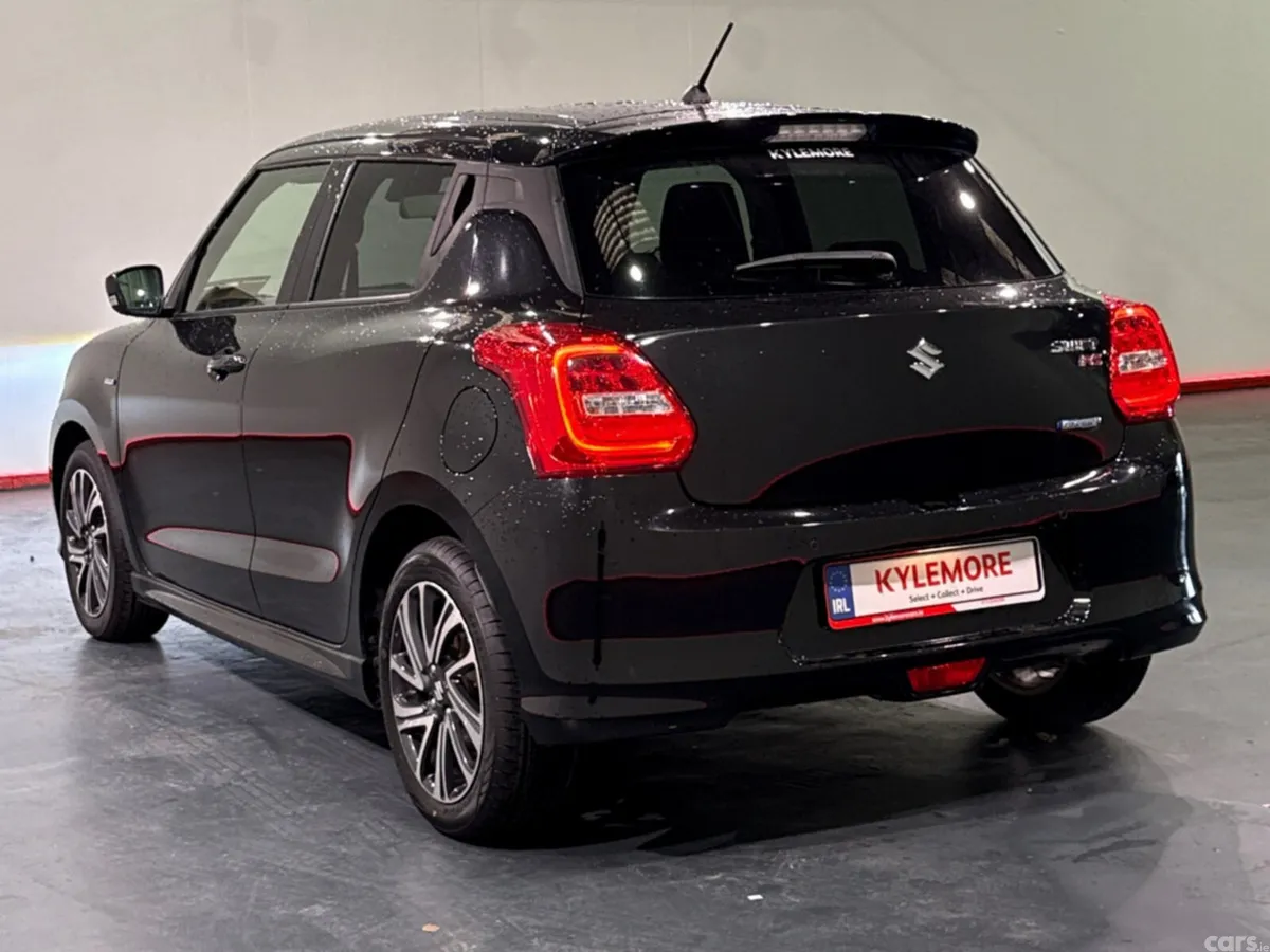 Suzuki Swift Hatchback, Petrol Hybrid, 2022, Black