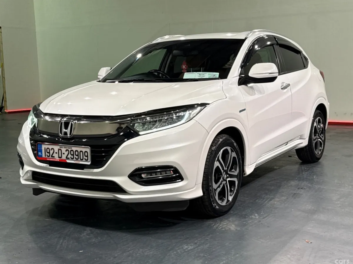 Honda Vezel Estate, Petrol Hybrid, 2019, White