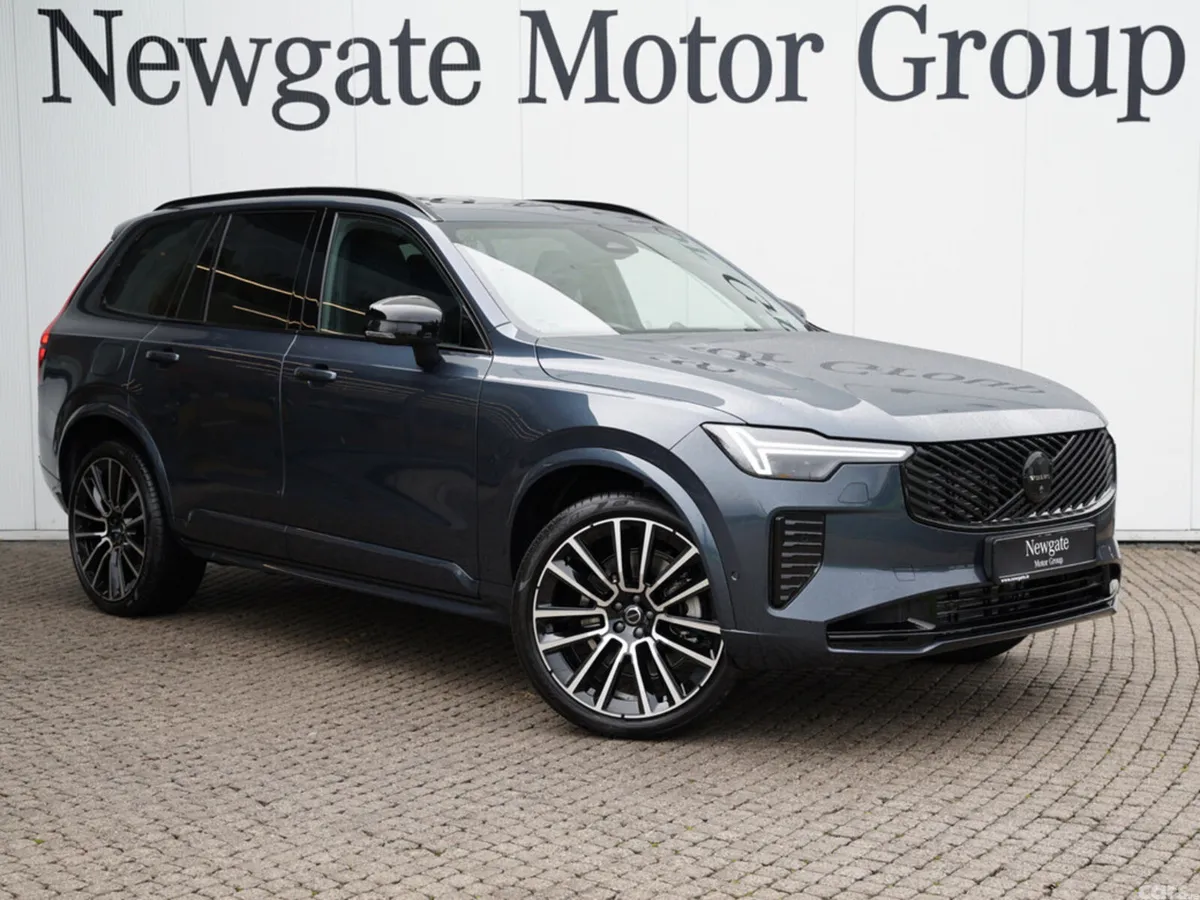 Volvo XC90 SUV, Petrol Hybrid, 2026, Blue