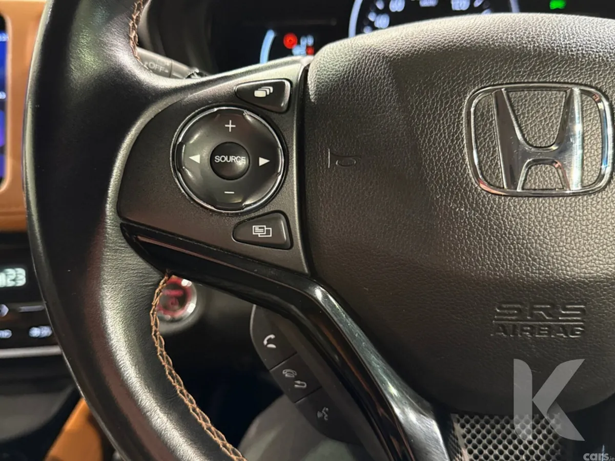Honda Vezel Estate, Petrol Hybrid, 2019, White