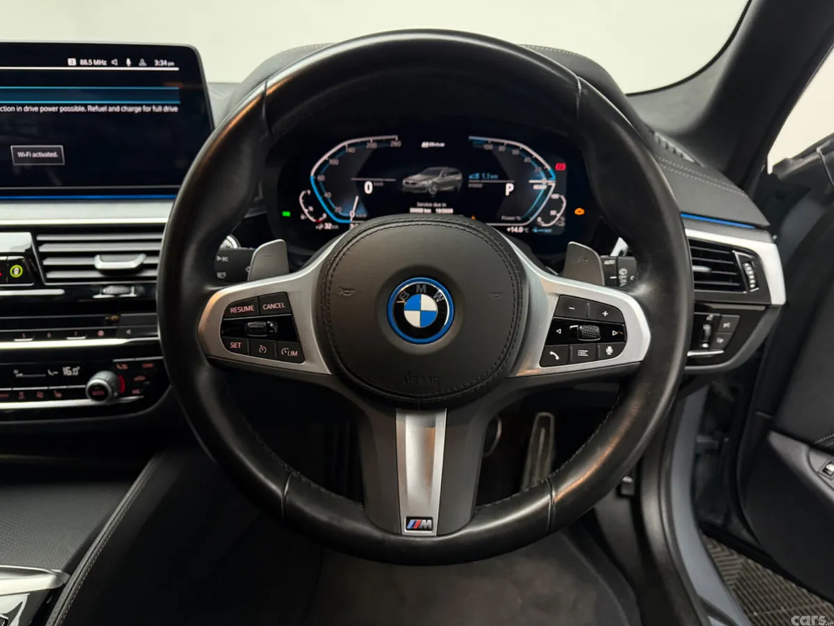 BMW 5-Series Estate, Petrol Plug-in Hybrid, 2024, Grey