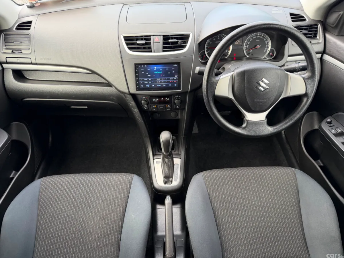 Suzuki Swift Hatchback, Petrol, 2016, Blue