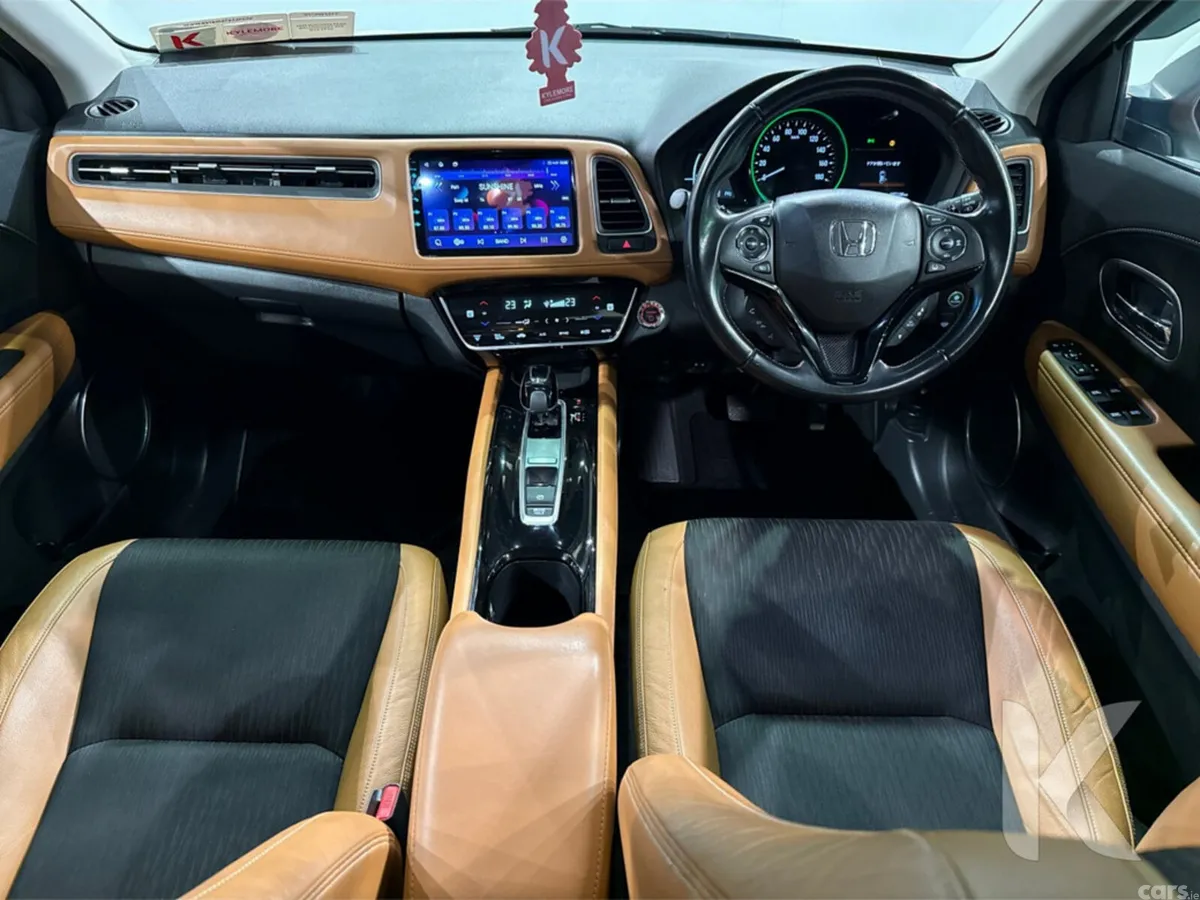 Honda Vezel Estate, Petrol Hybrid, 2019, White