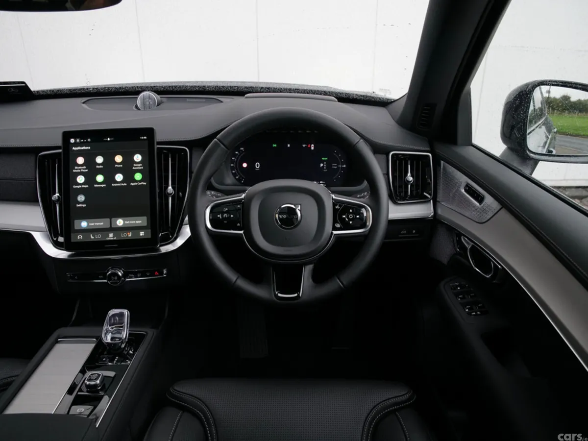 Volvo XC90 SUV, Petrol Hybrid, 2026, Blue