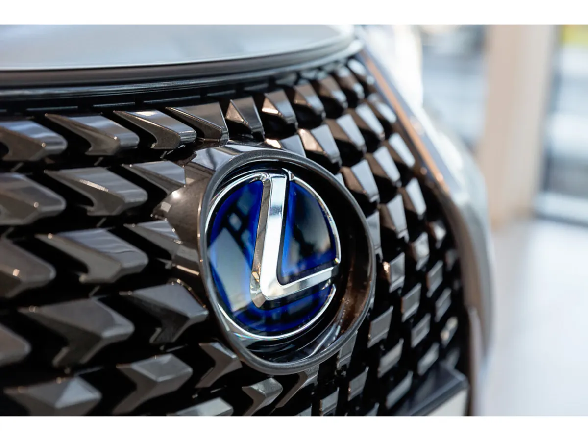 Lexus UX Estate, Petrol Hybrid, 2022, Silver